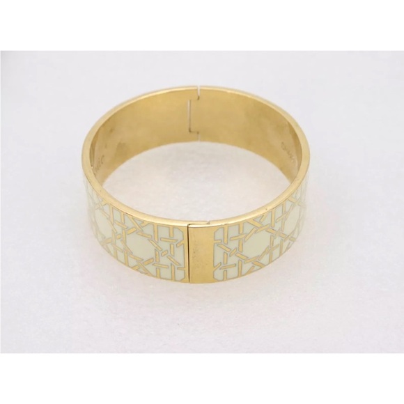 Kate Spade Shoot the Breeze Cream White Gold Enamel Hinged Bangle Bracelet 1181 - Picture 10 of 11